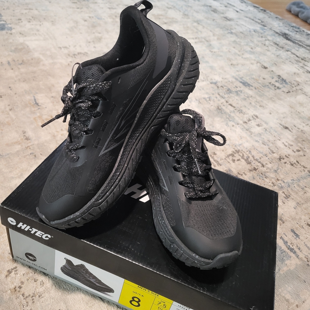 Hi-Tec Men's Black Athletic Shoes Size 8